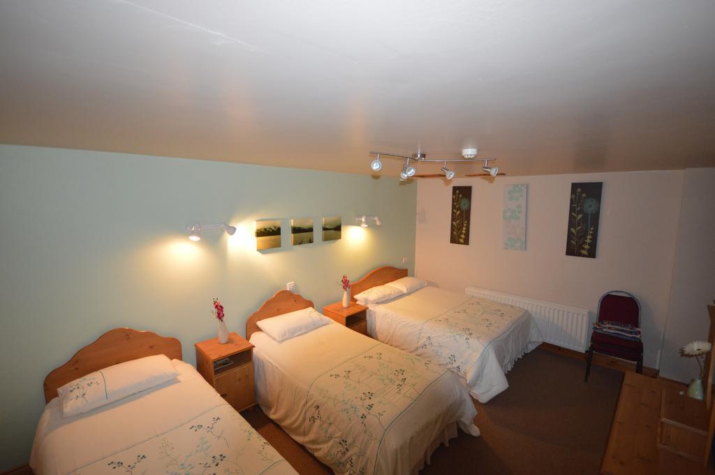 Crockatinney Guest House Баллинтой Номер фото